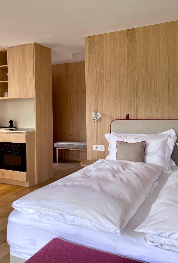 Appartement Surrounded By Green - Luxury Chalet At The Foot Of The Dolomites à La Villa  Extérieur photo